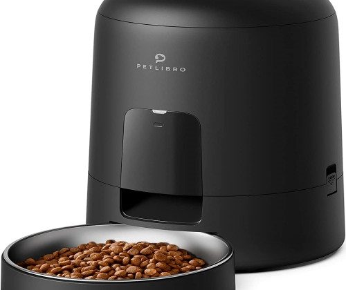 Make Feeding Your Furry Friend a Breeze with PETLIBRO Automatic Pet Feeder