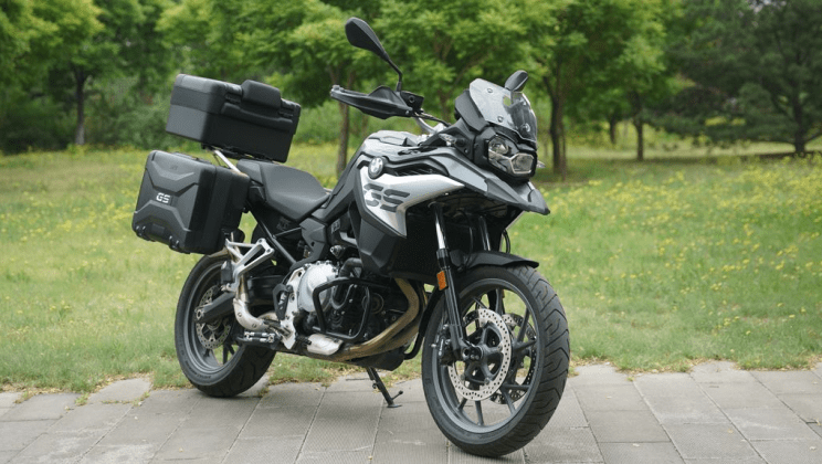 A Fresh Take on Design and Technology: The BMW F 750 GS Review