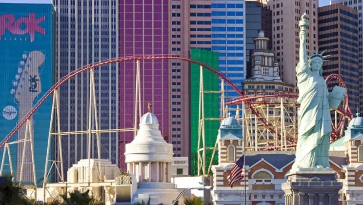 2024 Las Vegas Hotel Recommendations: Top Hotel Reviews + Money-Saving Tips for Booking