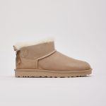 UGG Ultra Mini Bailey Bow Boots