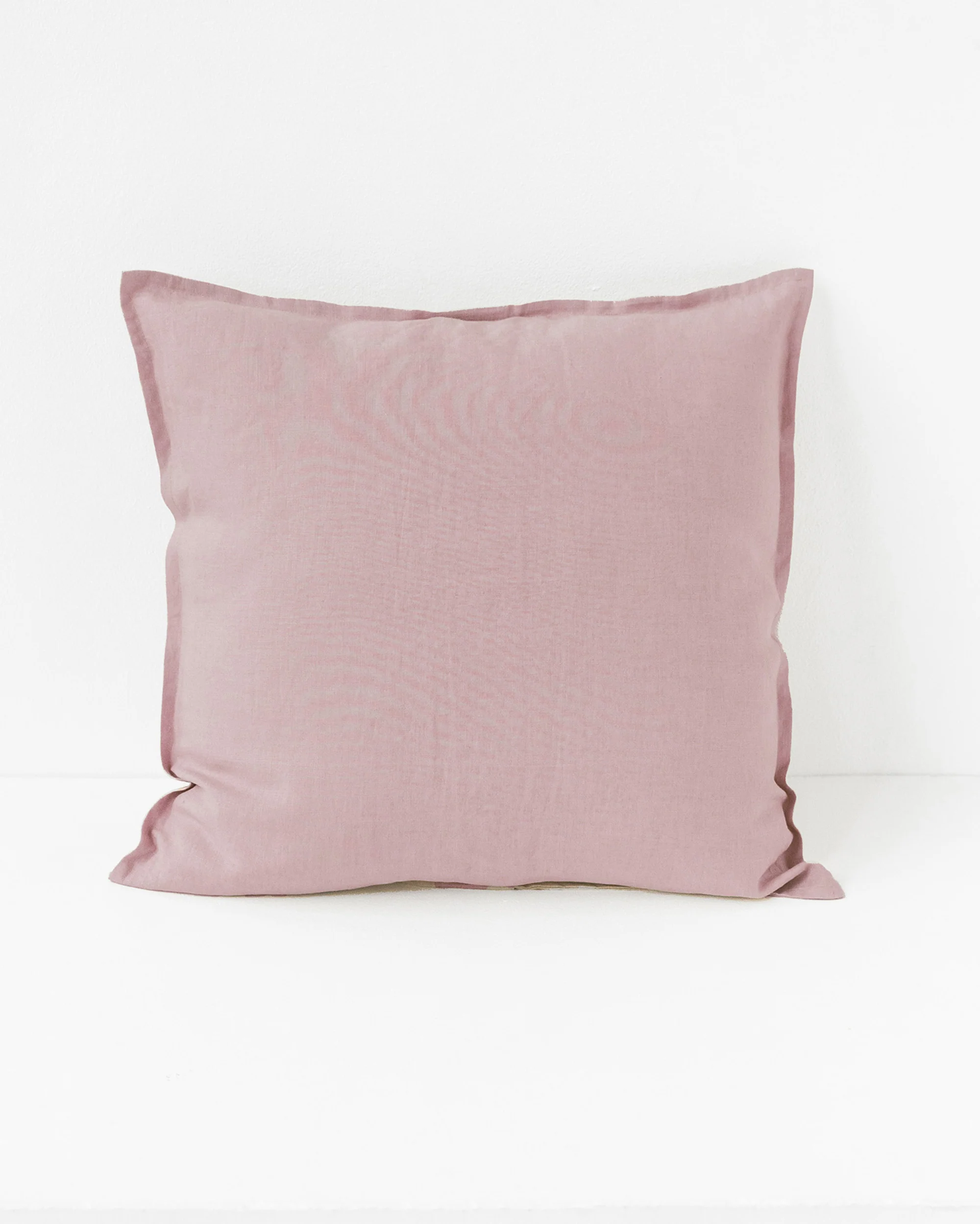 Deco Linen Pillow Cover with Buttons in Woodrose